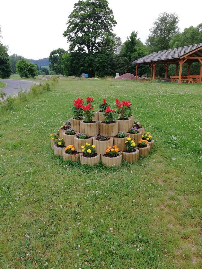 Przystan Nad Bobrem Apartamento Kamienna Gora Exterior foto